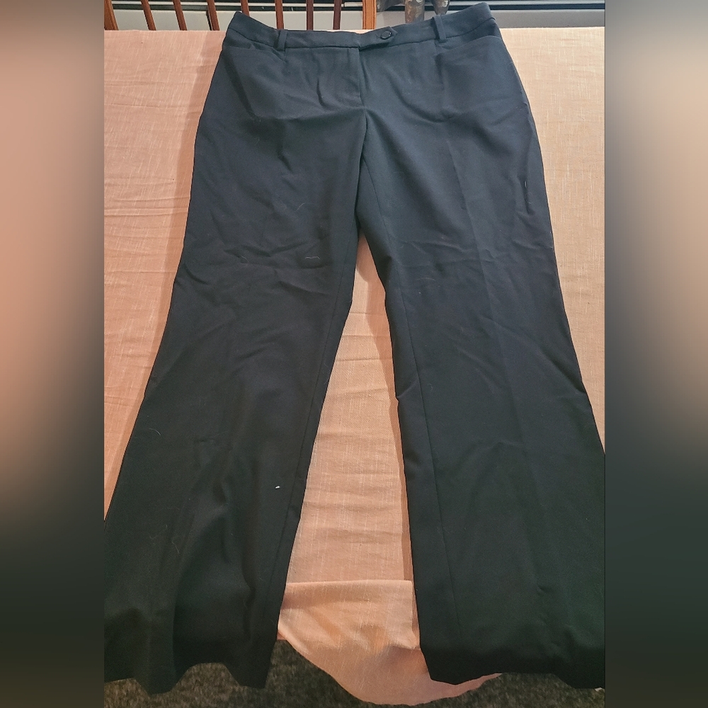 Calvin Klein Women's Modern Fit Trouser